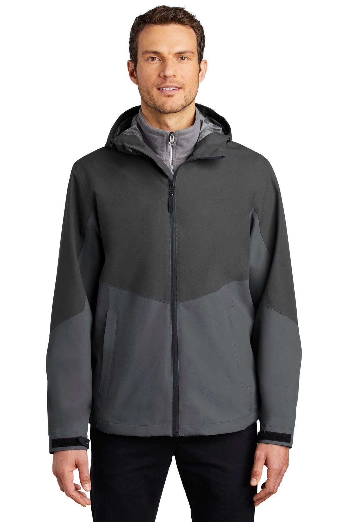 Don't let its lightweight appearance fool you. This waterpro - Storm Grey/ Shadow Grey