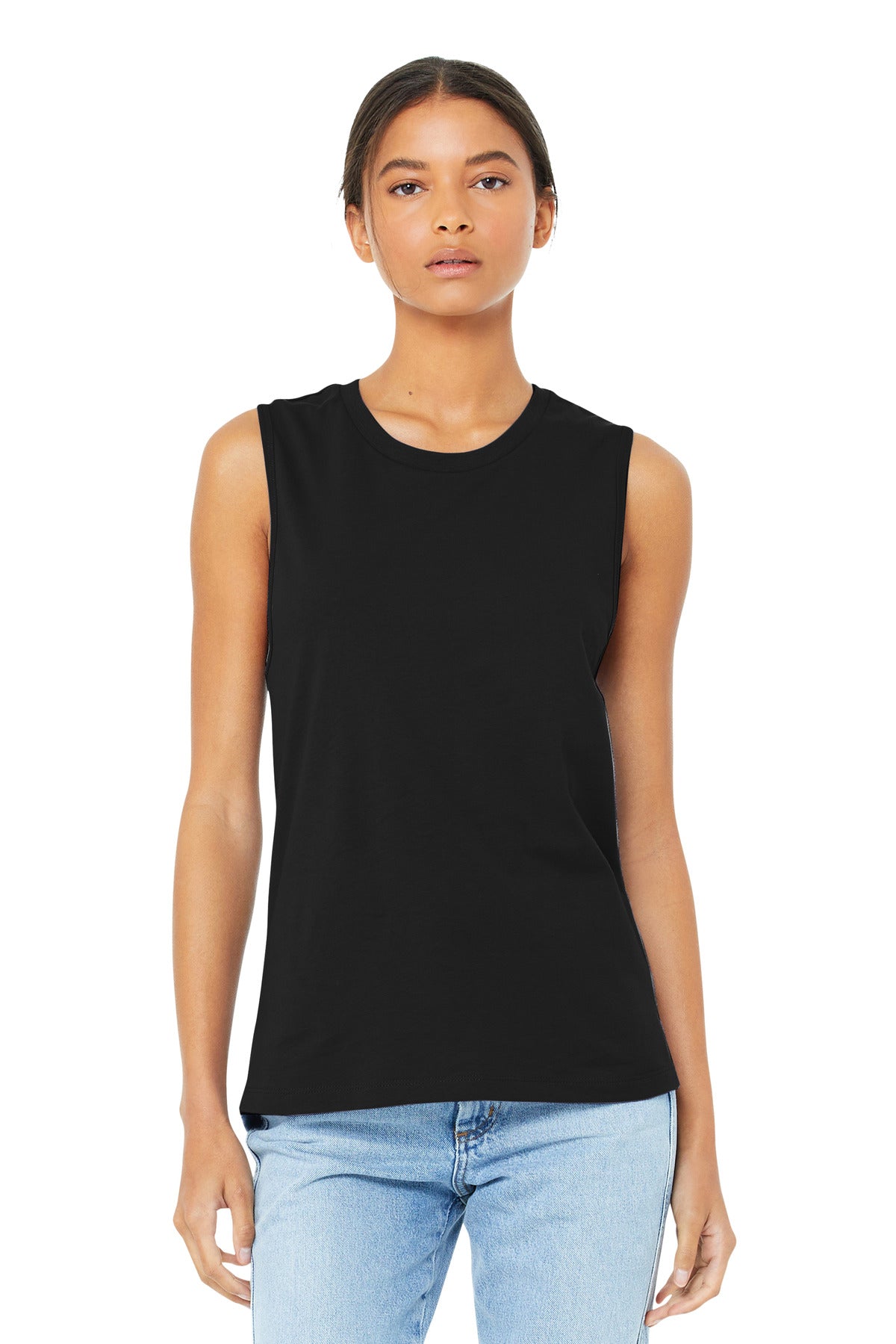 Relaxed fit Tear-away label Low-cut armholes Side seamed 4.2 - Black