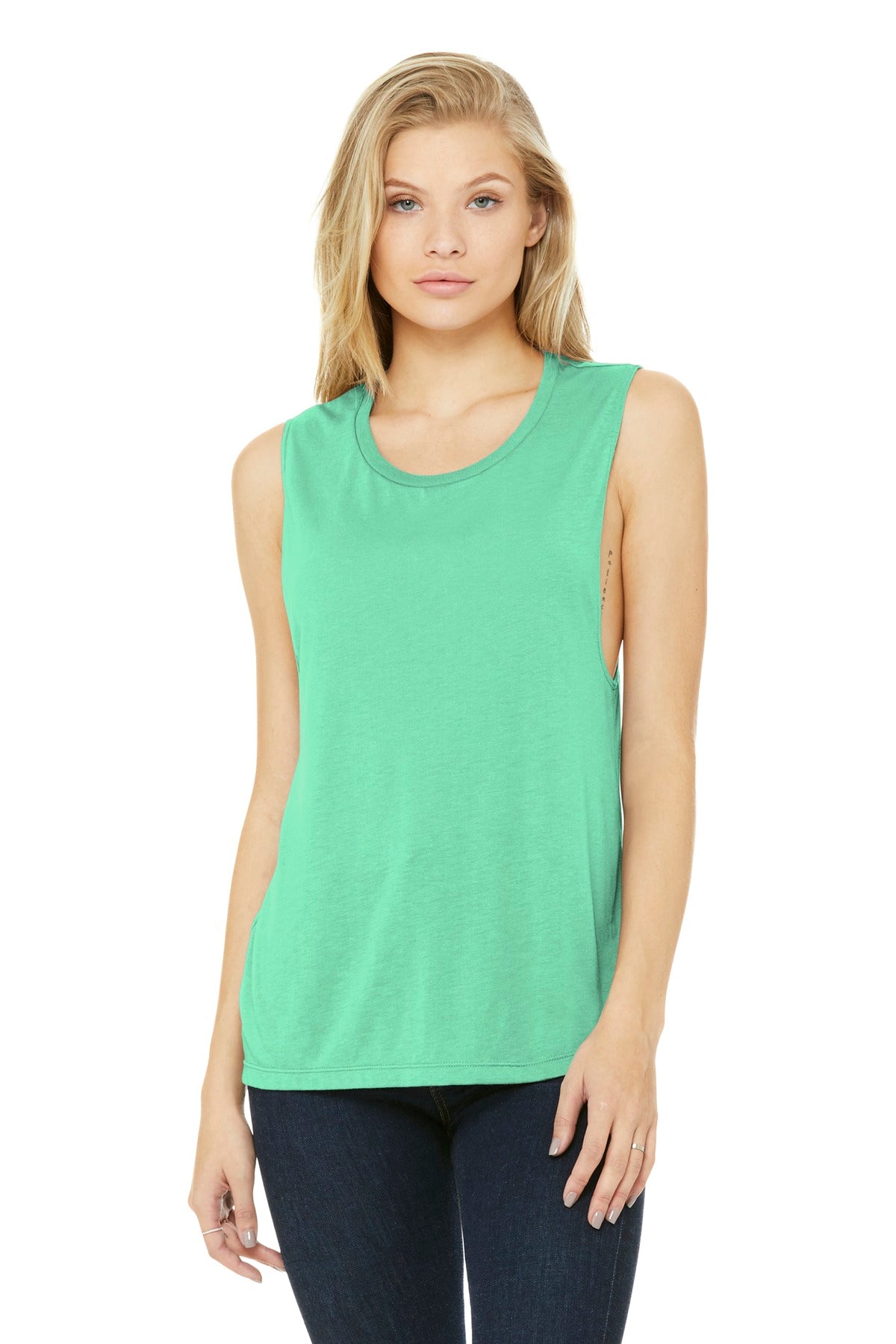 Relaxed drapey fit Tear-away label Side seamed Low-cut armho - Mint