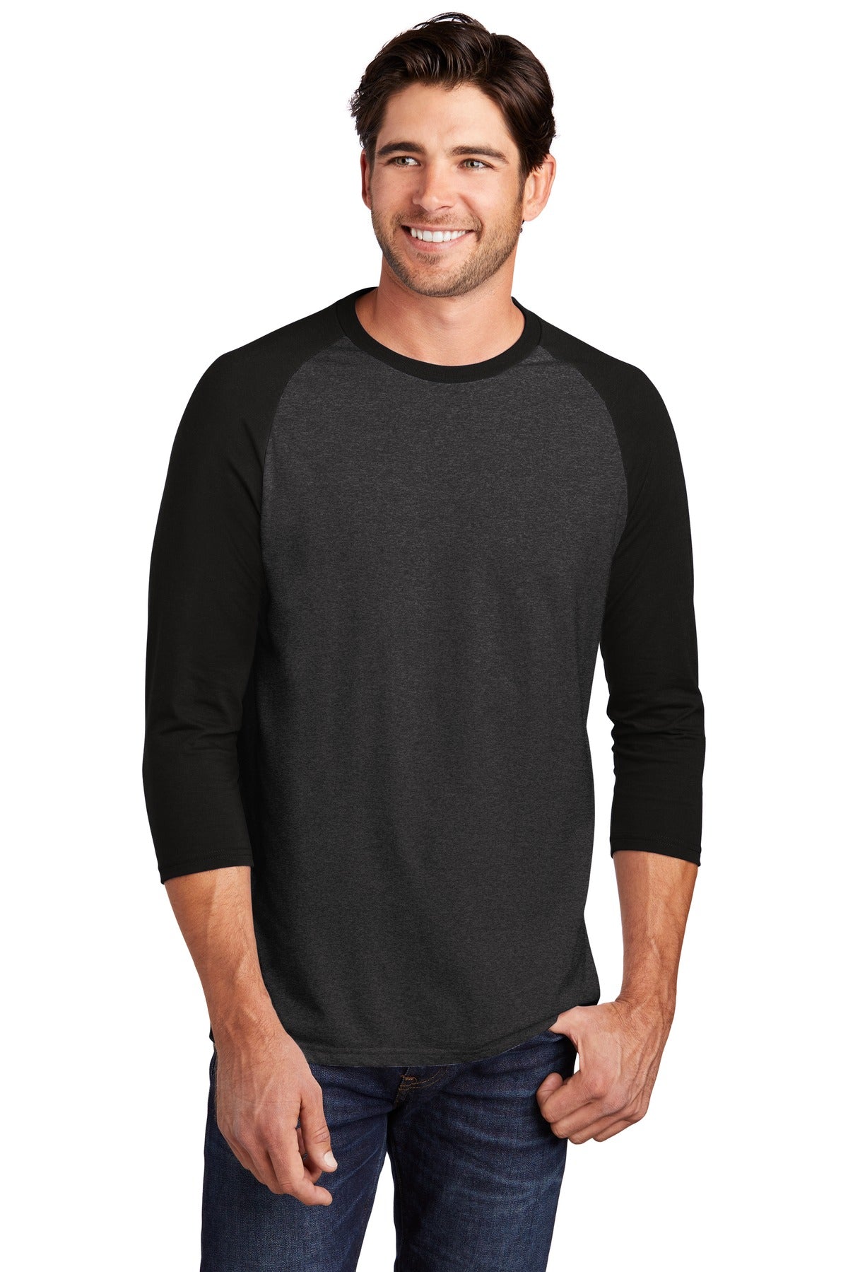An athletic-inspired look made from the perfect combination  - Black/ Black Frost