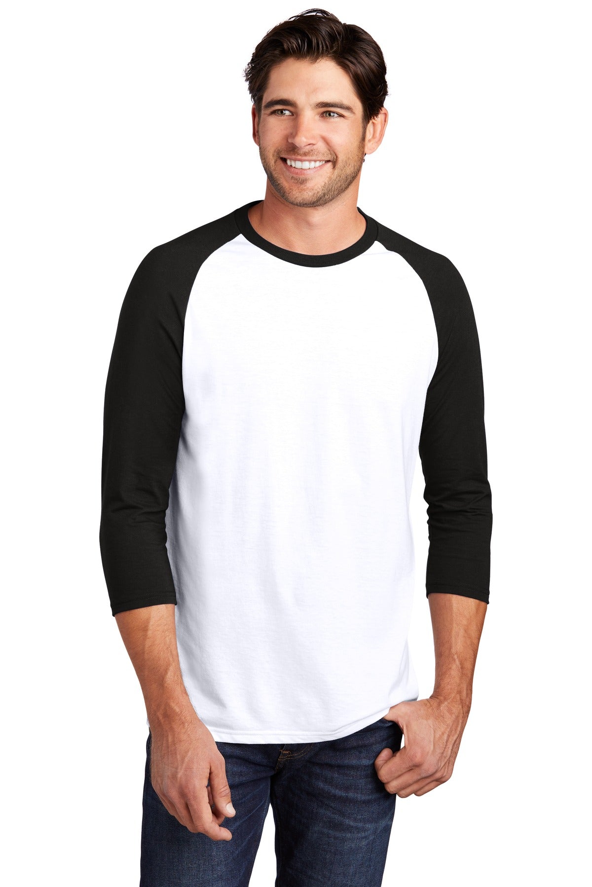 An athletic-inspired look made from the perfect combination  - Black/ White