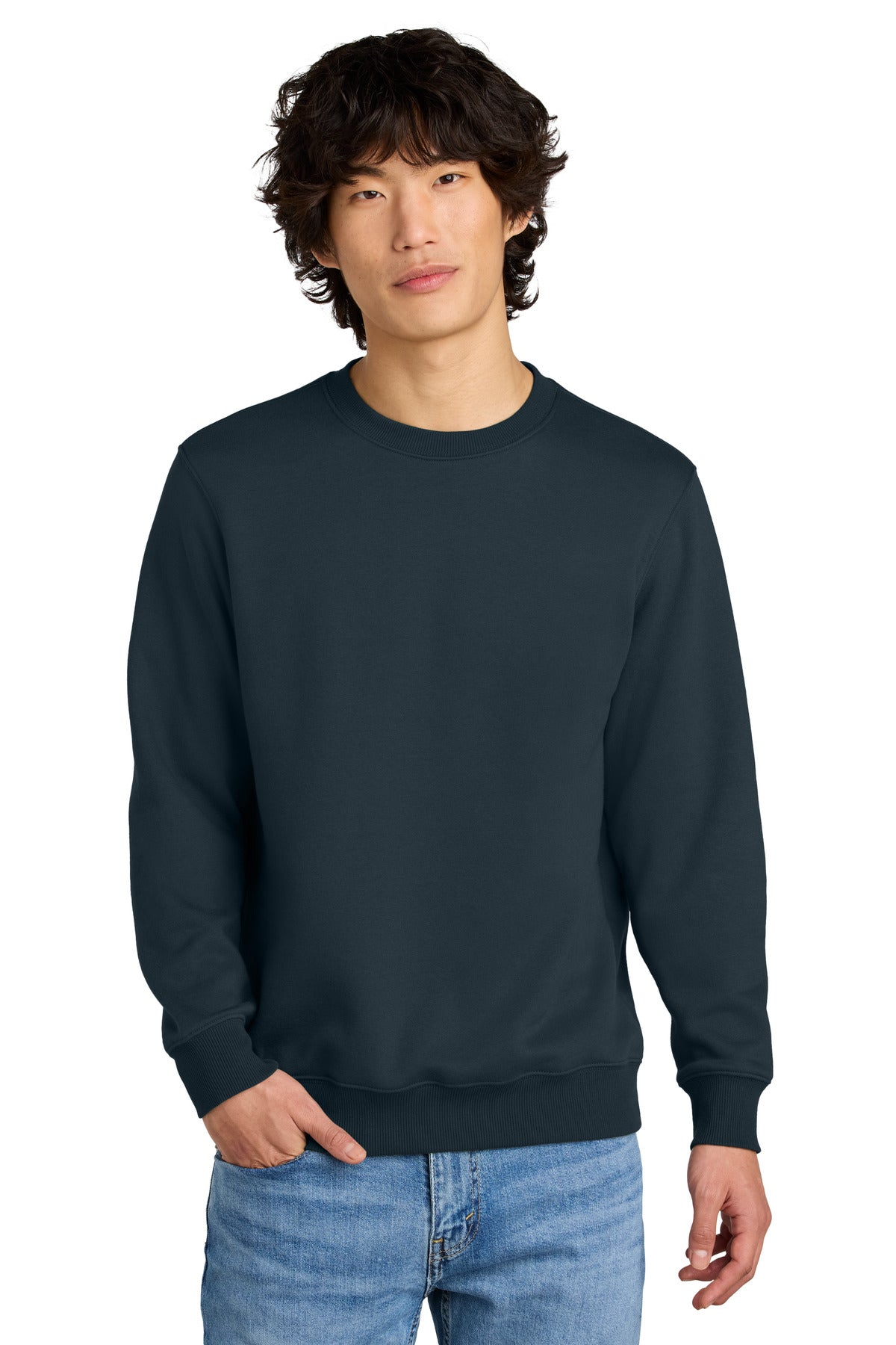 A new addition to the Perfect Weight Fleece collection this  - New Navy