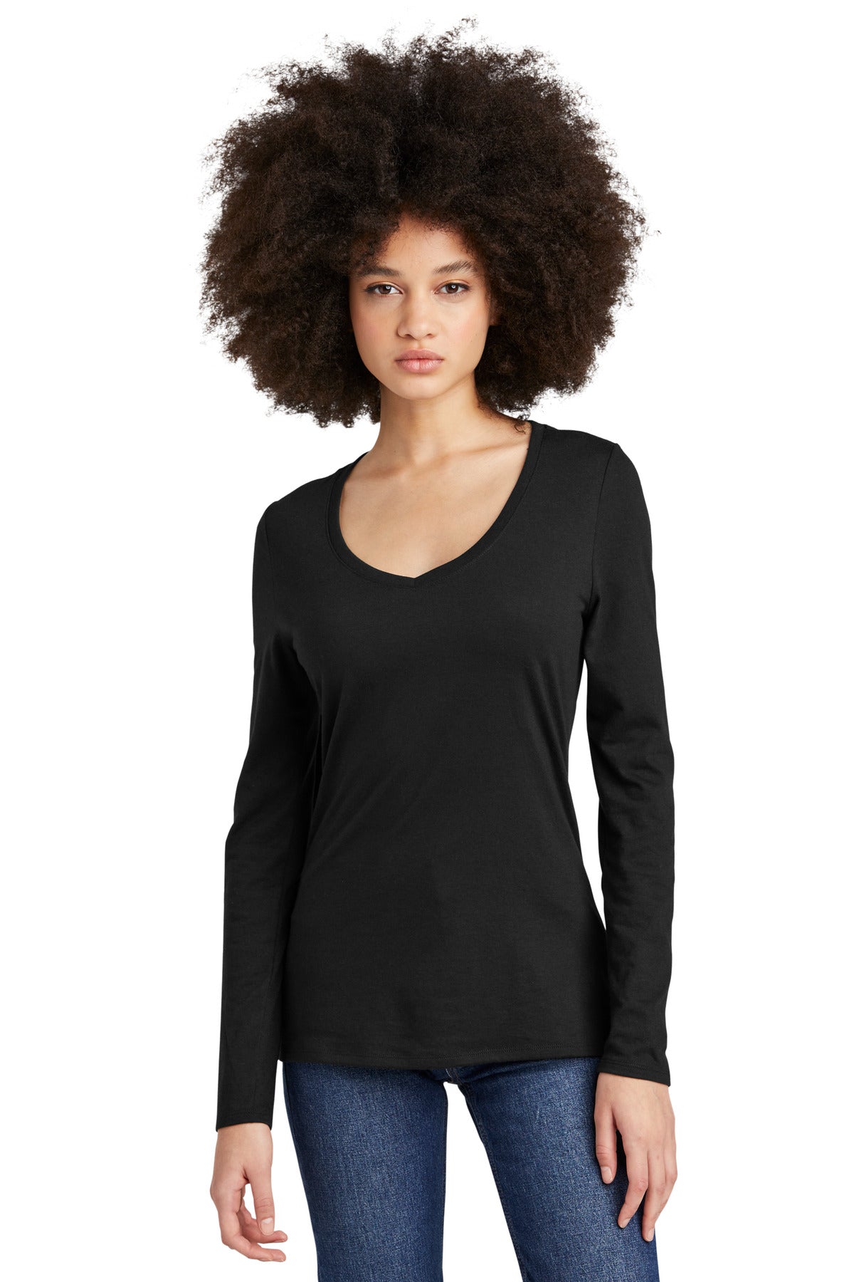 Layering in every season has never been easier in this tee.  - Black