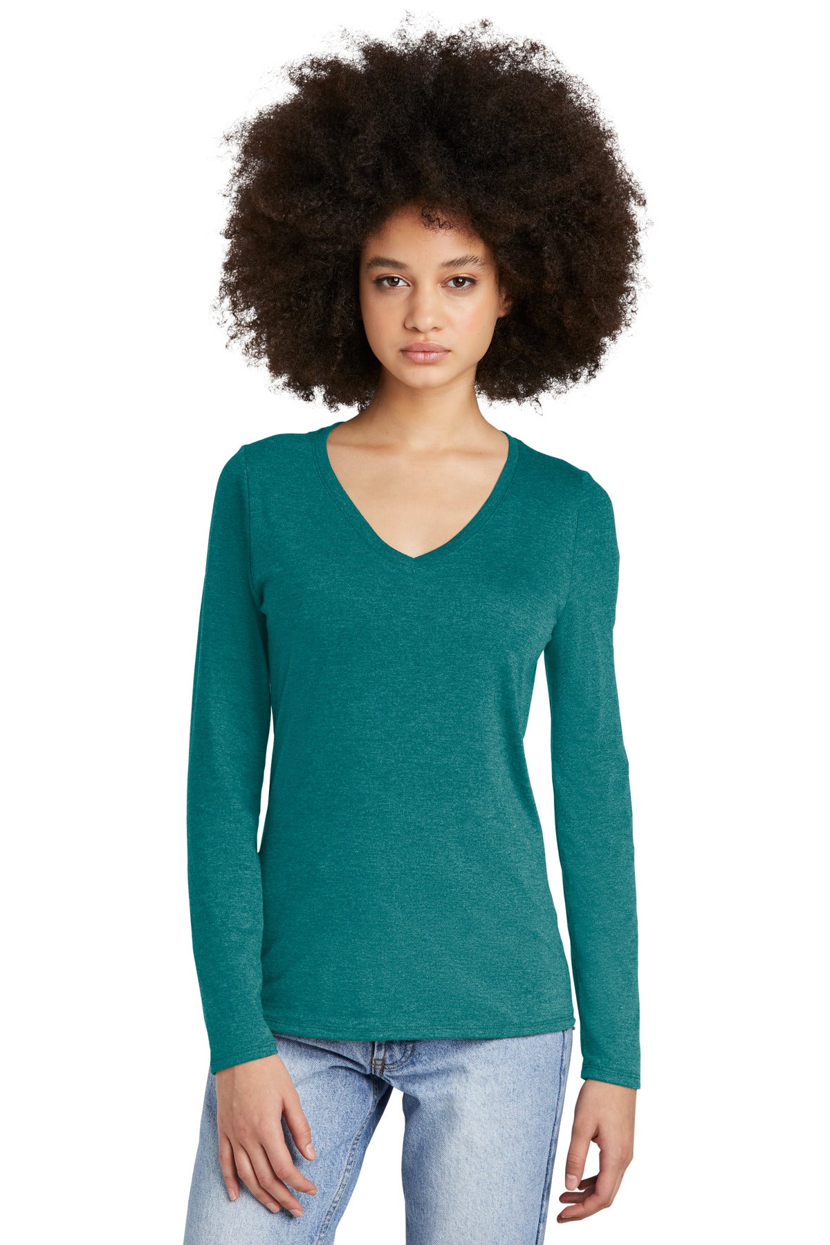 Layering in every season has never been easier in this tee.  - Heathered Teal