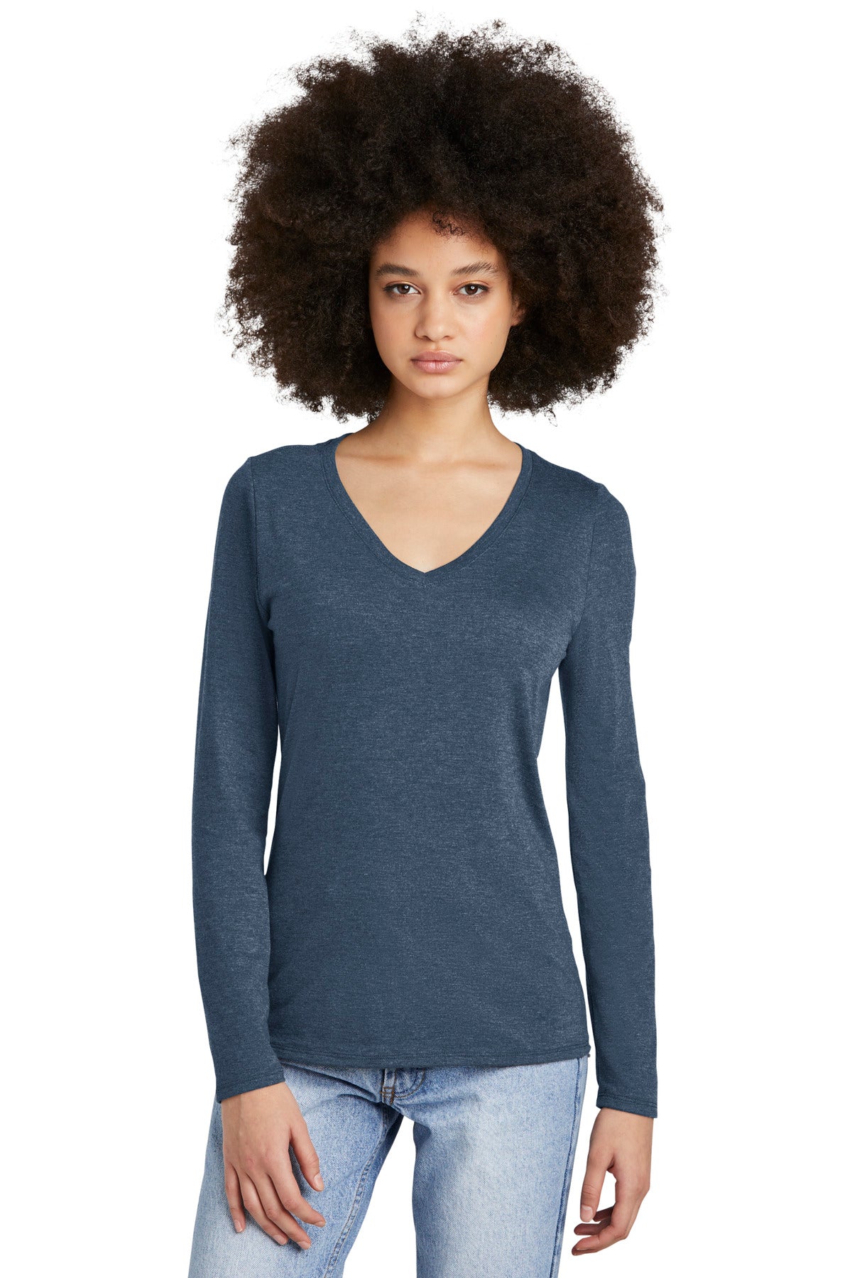 Layering in every season has never been easier in this tee.  - Navy Frost