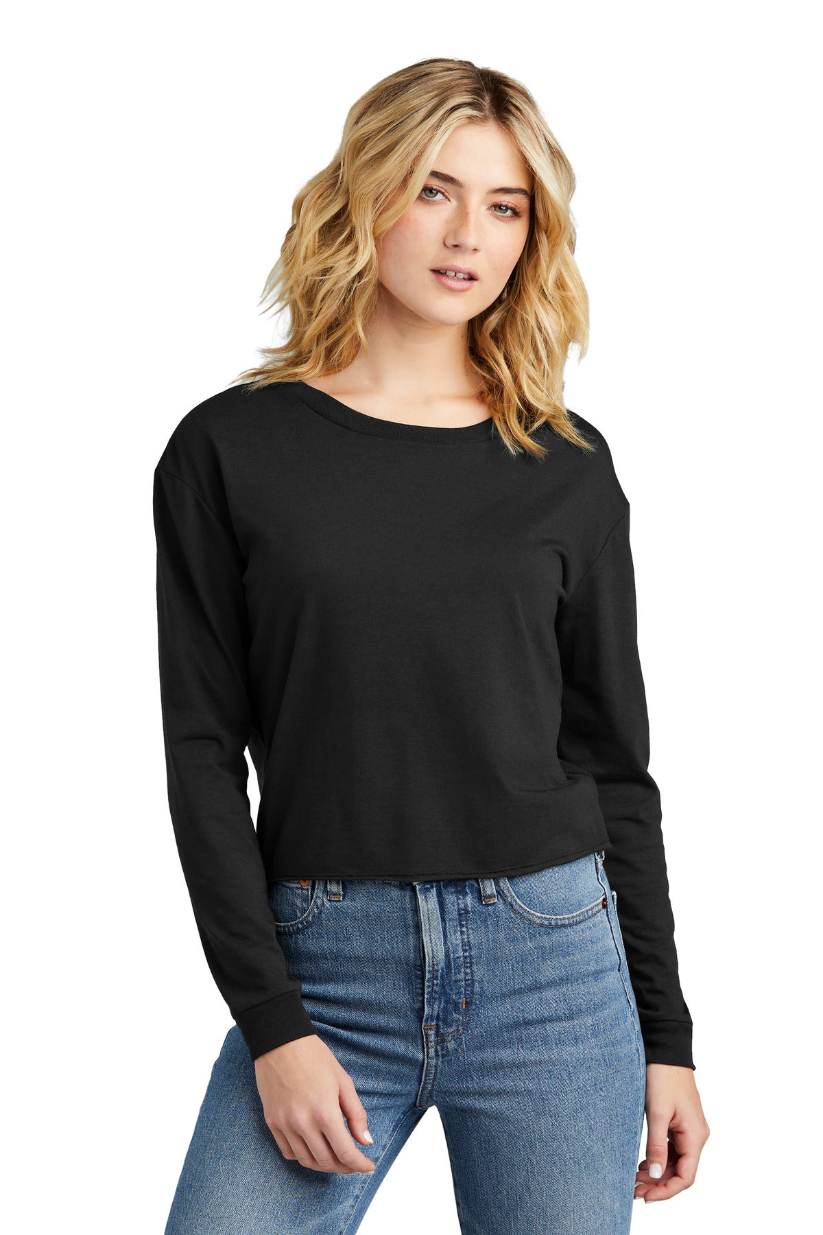 The perfect tee crafted from three yarns with a modest crop  - Black