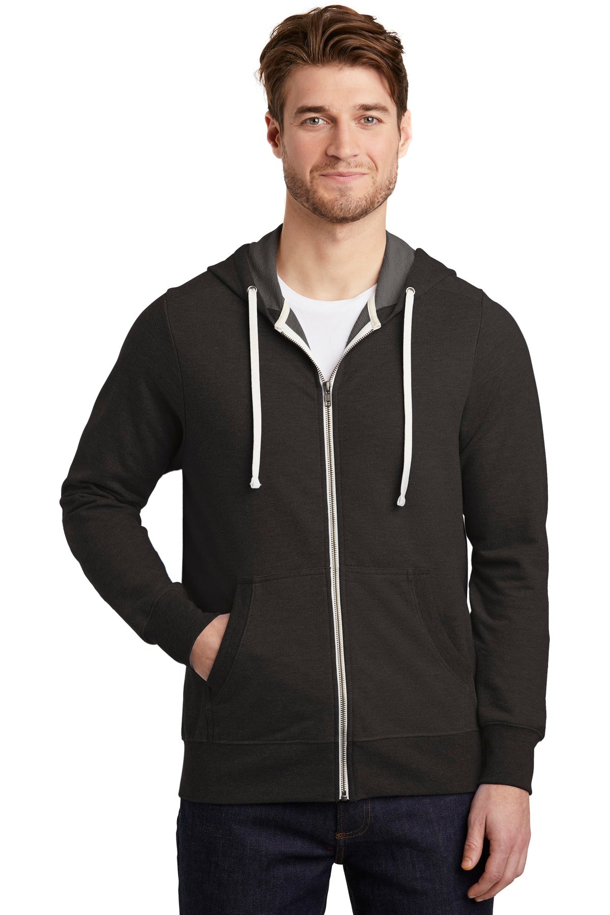A hoodie that is perfect for layering all year round. 8.25-o - Black