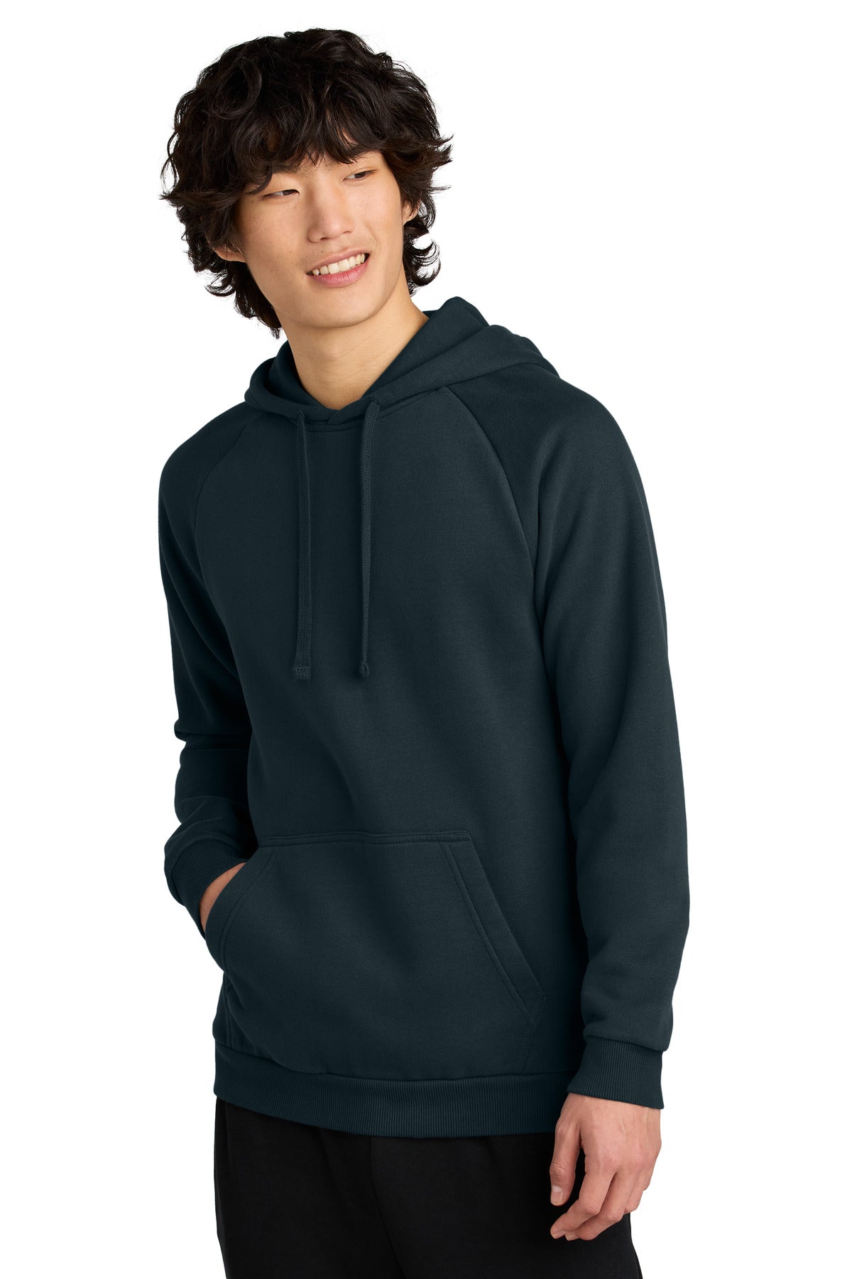 With incredible softness and casual ease this wondrously lof - New Navy