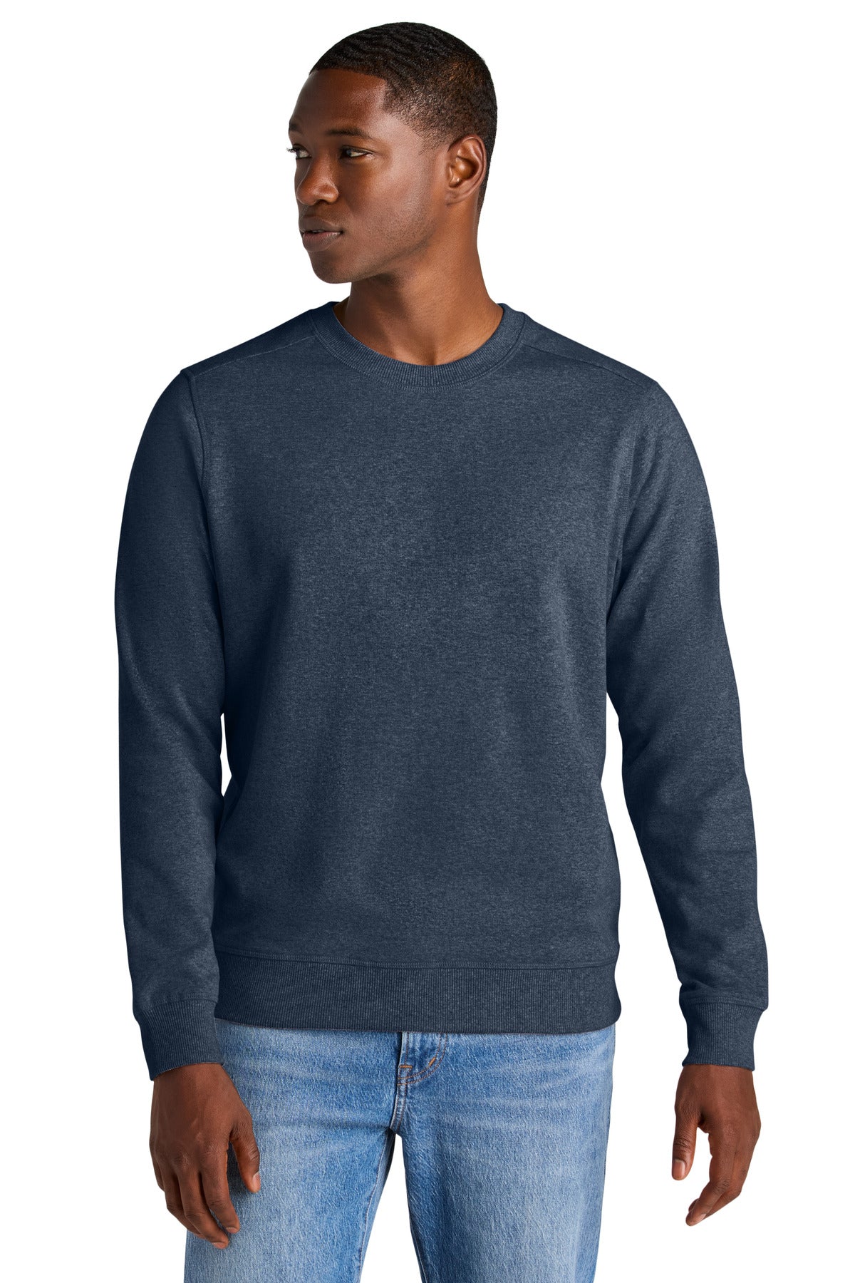 Our most sustainable fleece yet. District Re-Fleece breathes - Heathered Navy