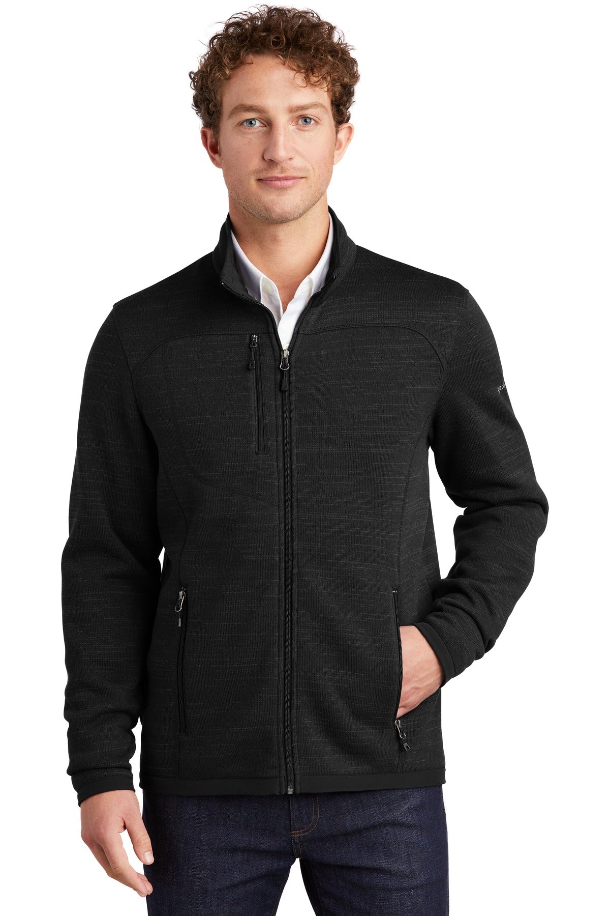 With an authentic outdoorsy lodge look this refined sweater  - Black