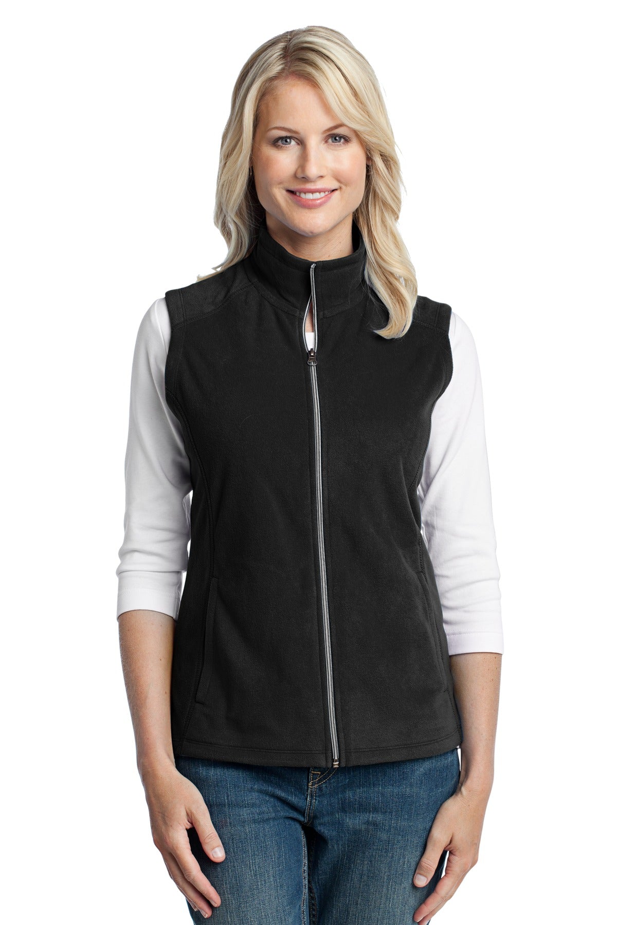 Add a layer of warmth with our extra soft cozy microfleece v - Black