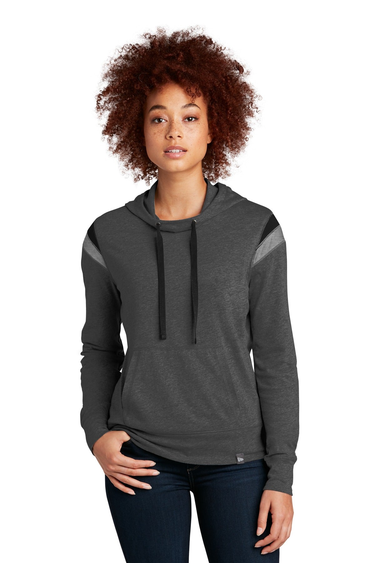 A cropped fit and sport-inspired stripes make this extra-sof - Black Heather/ Black/ Shadow Grey Heather