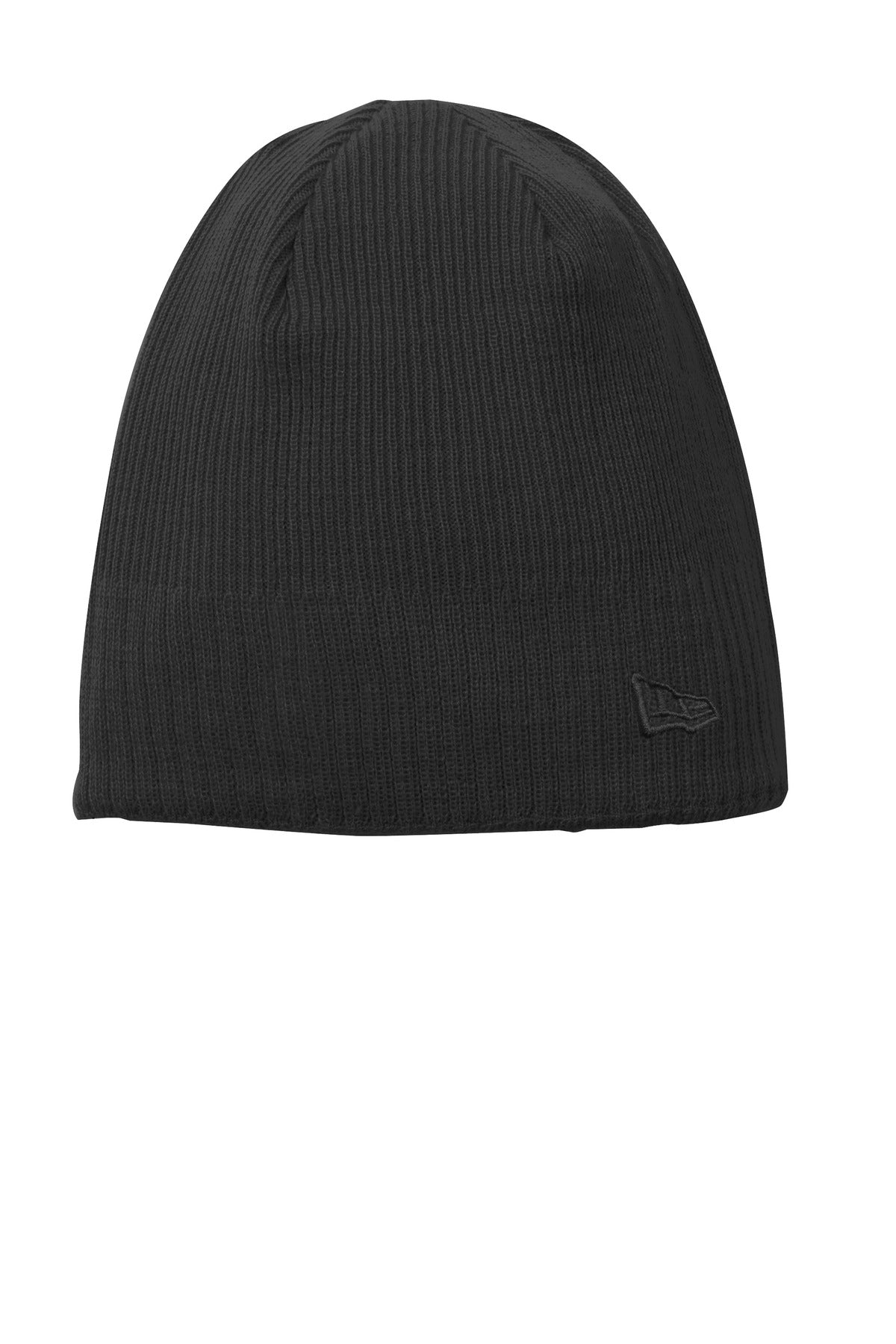 With 1x1 rib knit at the top and 3x3 rib knit at the bottom edge this fleece-lined beanie is a warm 
