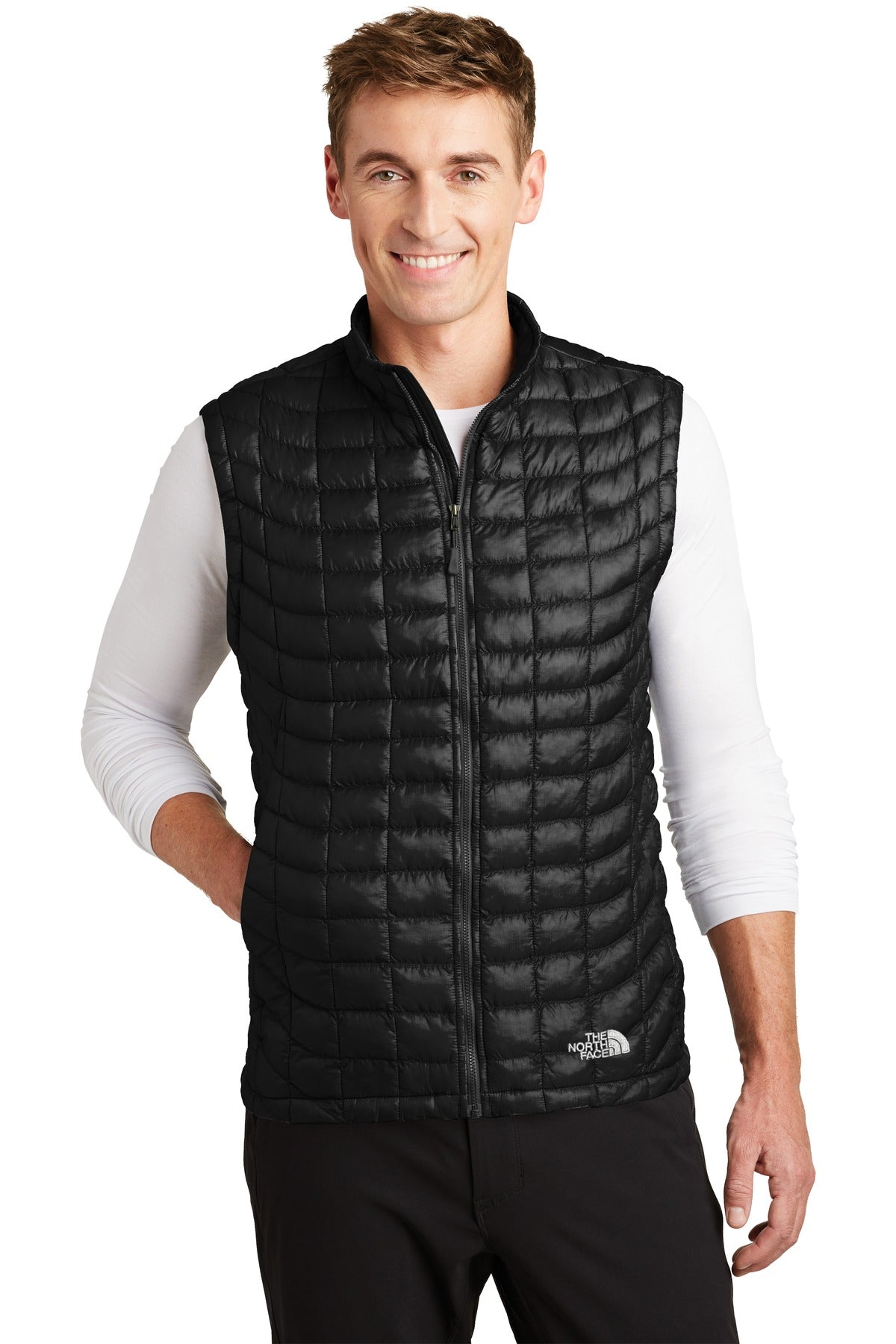 Streamlined ThermoBall  baffles are contoured to fit your bo - TNF Black