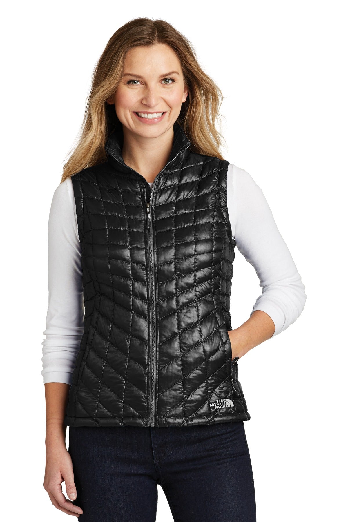 Streamlined ThermoBall  baffles are contoured to fit your bo - TNF Black